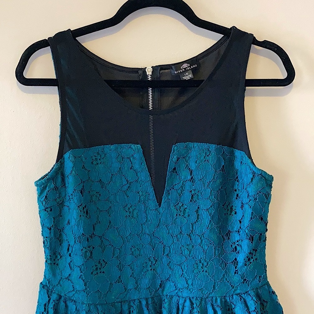 HP!๐ River Island, Mini Dress, Teal Lace w/Black Mesh, Sleeveless, Party, Sz L - Picture 2 of 13